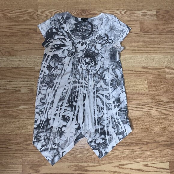 Like New Shirt Blouse Modern Casual Adult Size M - Picture 1 of 2